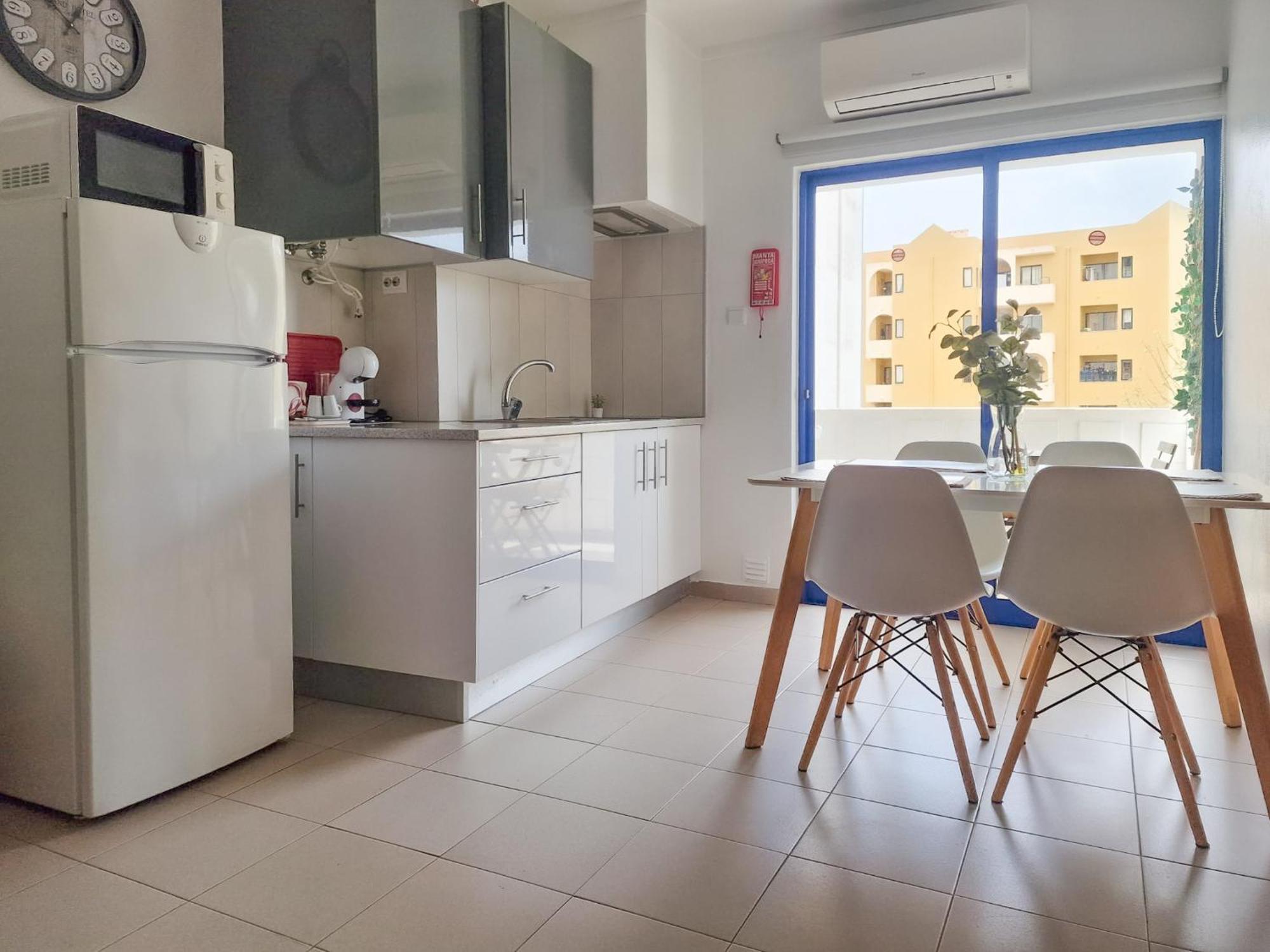Apart Praia Da Rocha - Ac - Wifi - By Bedzy Portimao Bagian luar foto